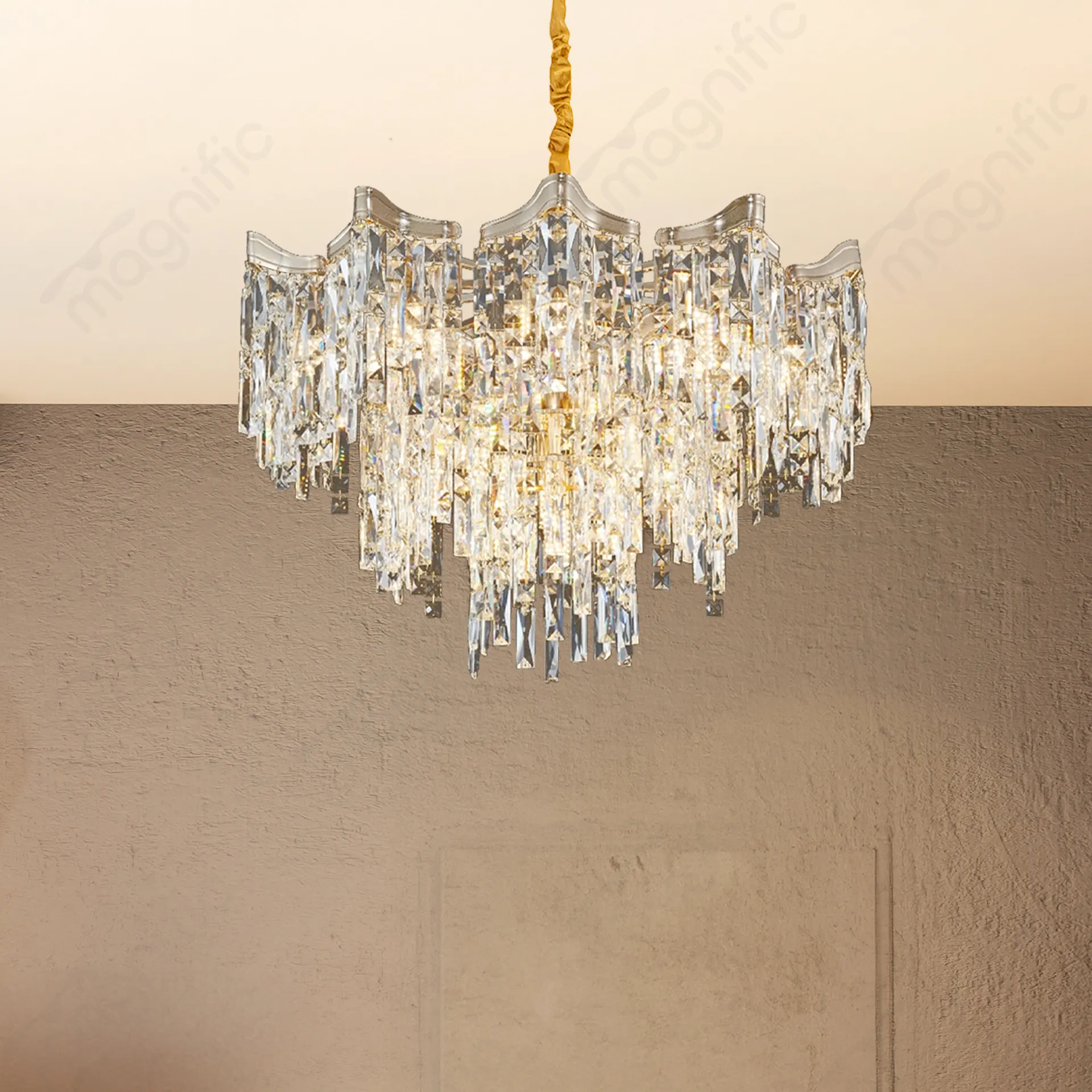 Magnific crystal chandeleir