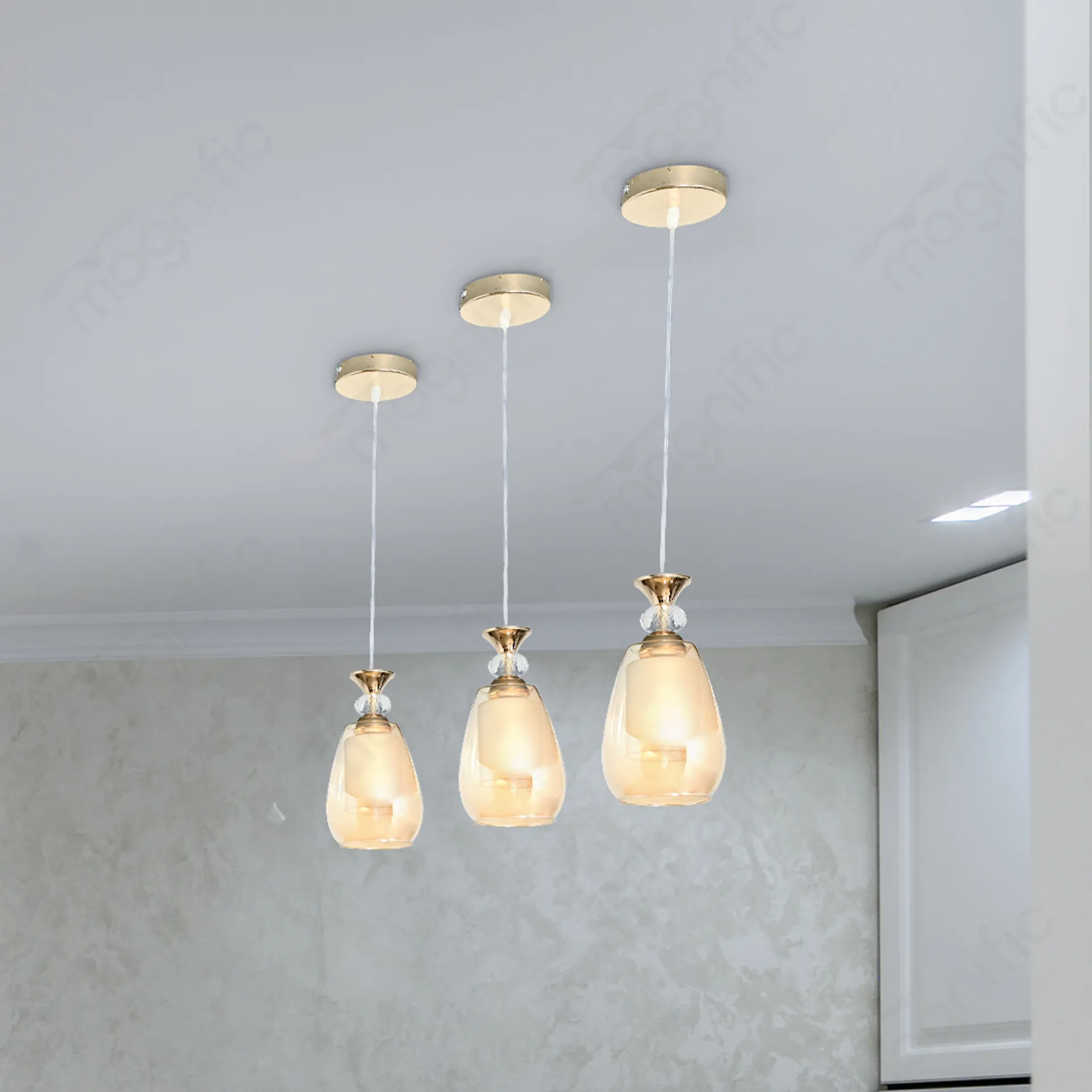 Magnific Petite Gold Pendant Light