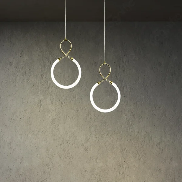 Magnific ring pendant light