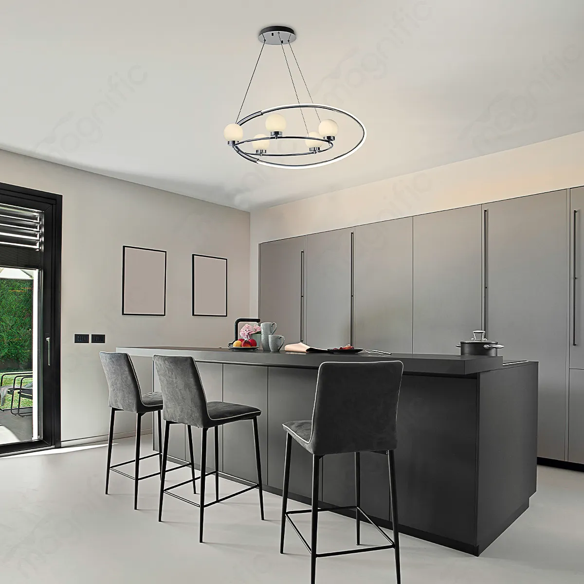 Magnific Chandelier Light