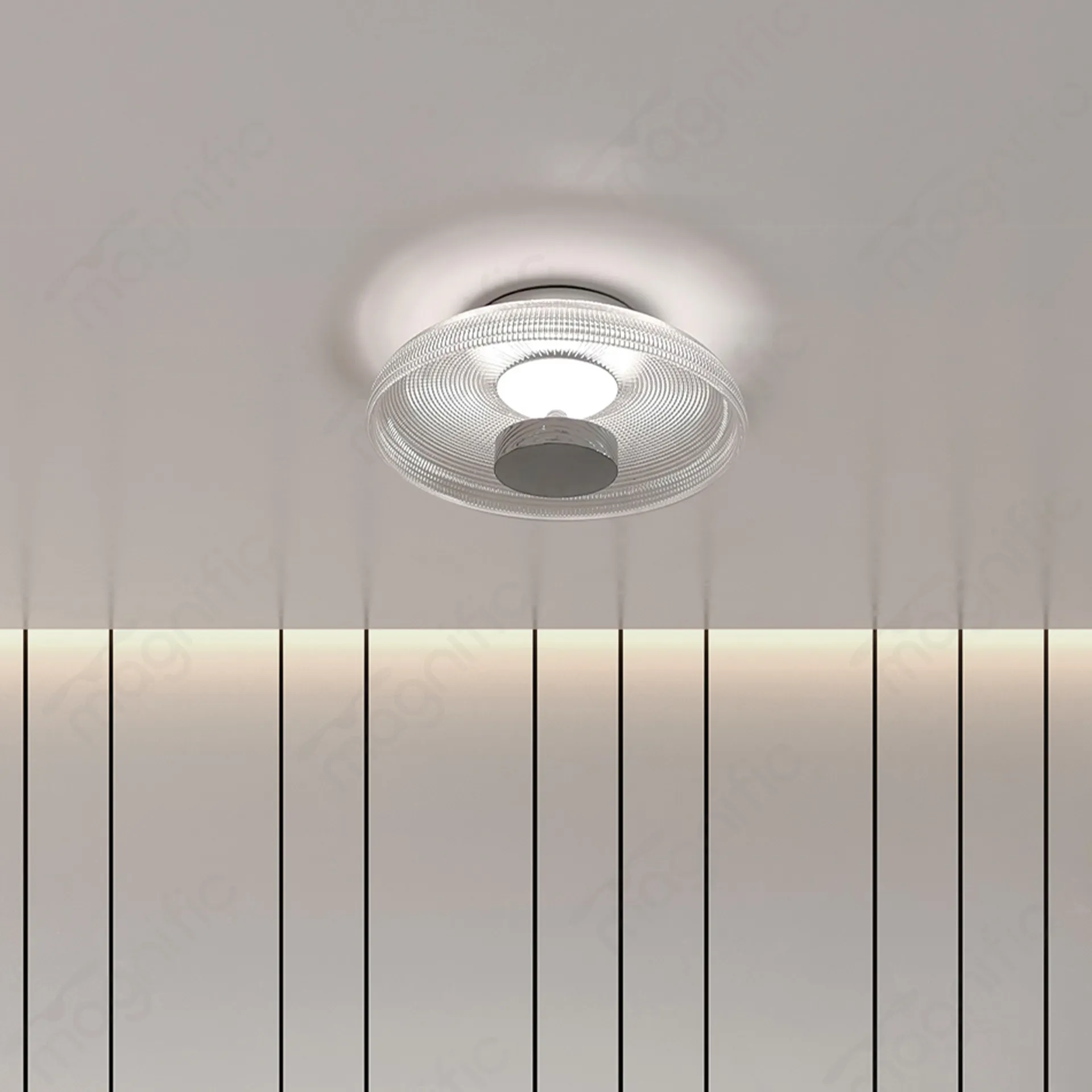 Magnific Sleek Surface-Mount Chrome Light