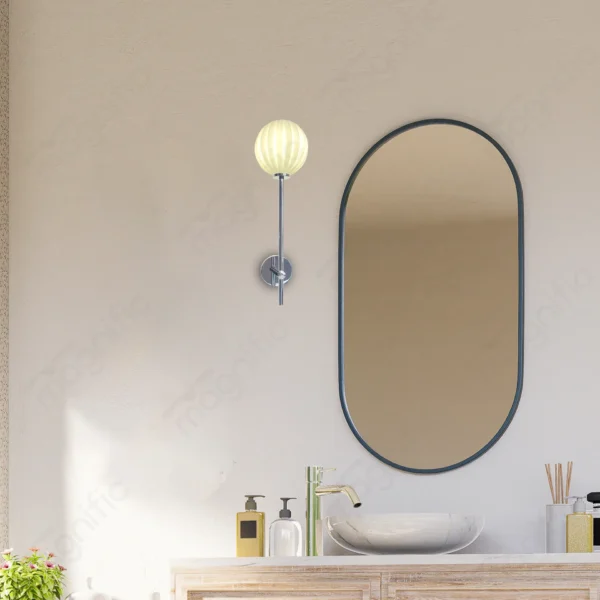 Magnific Chrome Finish with Glass Shade light