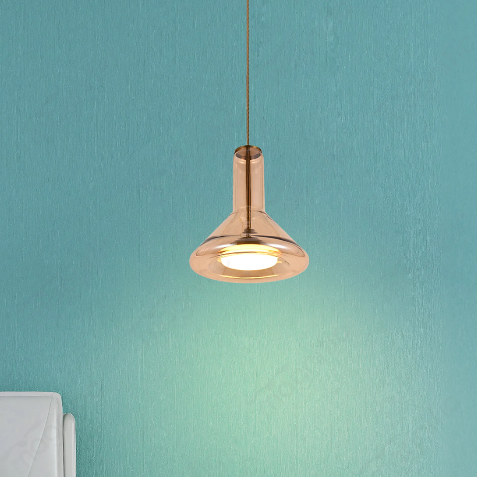 Magnific Glass Stylish Pendant Light