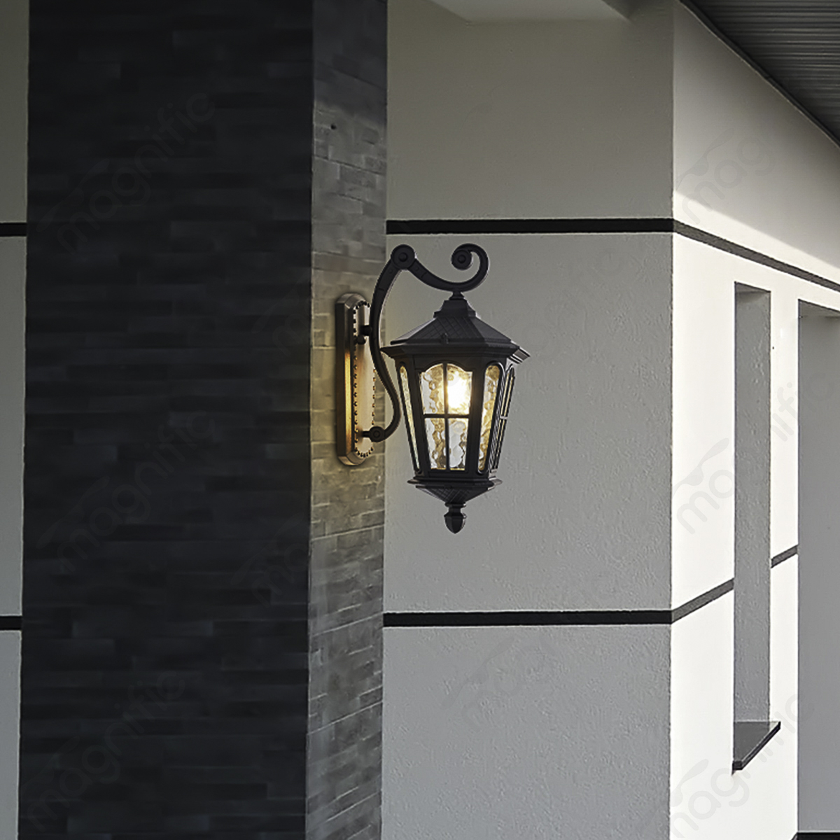 Elegant Outdoor Wall Light