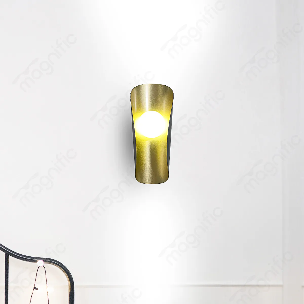 Magnific Modern Curved LED Wall Light |