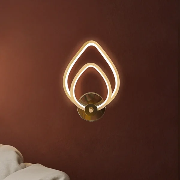 Magnific Unique French Gold & Acrylic Wall Light